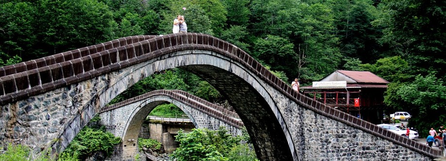 Artvin, Eşcinsel Arkadaş Arama Grubu Cover Image